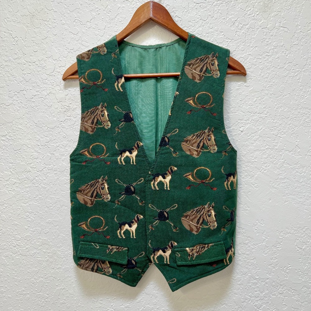 Manual Woodworkers & Weavers Green Equestrian Tapestry Vest English Country VTG